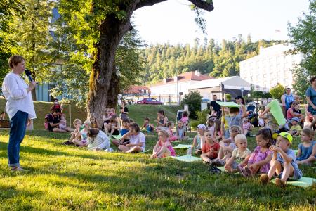 Pripovedovalska skupina Tu in Tam (8)